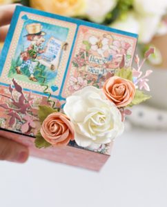 Aya El, Alice's Tea Party, Altered Box