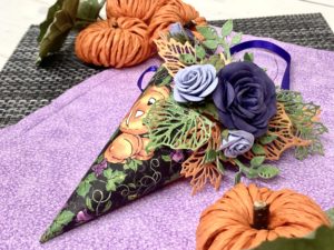 Charmed, Tussie Mussie, Fall home Decor, Halloween Crafts, Kristine Woods