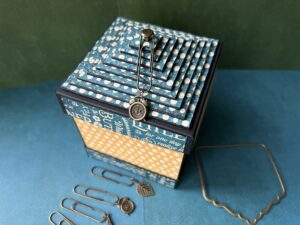 Little Things, Explosion Box, Album, Gitta Roolf